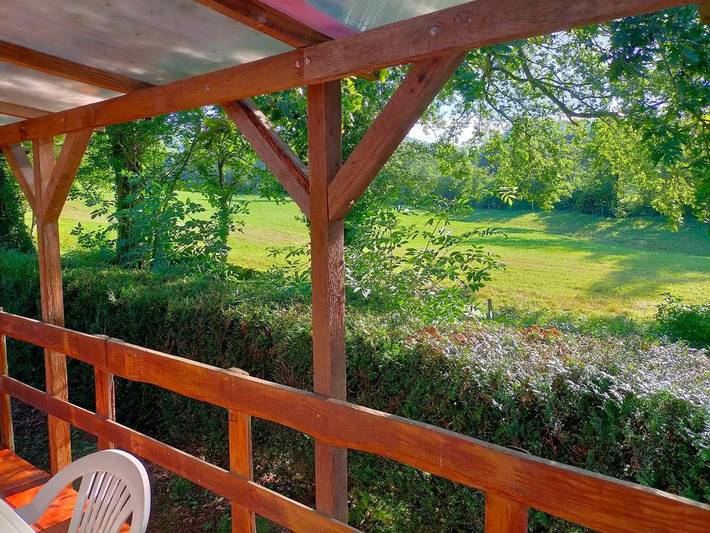 Gîte pour 4 personnes, avec jardin dans Alzen - 2