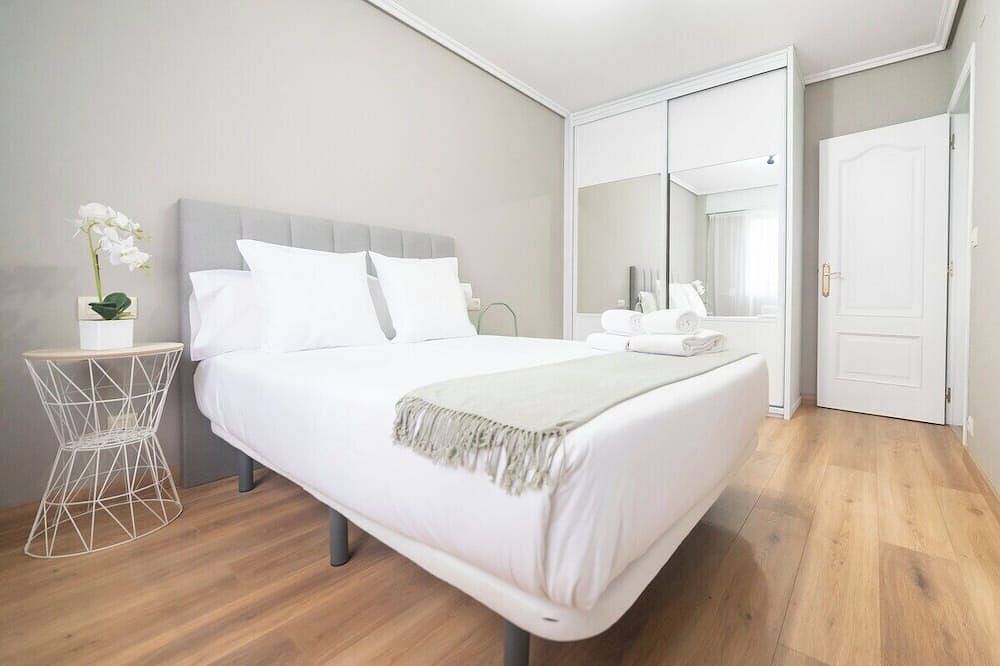 Entire apartment, Apartment An Sol \"Ferrol in Ferrol, Galician Coast