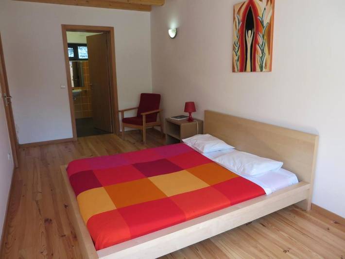 Location de vacances pour 8 personnes, avec terrasse ainsi que jardin et vue dans Refóios do Lima - 4