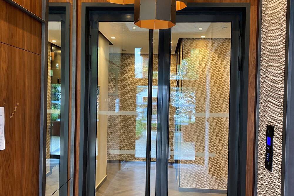 Appartement De Vacances pour 4 Personnes dans Puteaux, Hauts-de-Seine