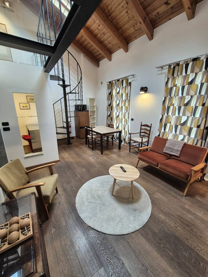 Casa de férias para 2 pessoas, com Varanda e Terraço em Alba