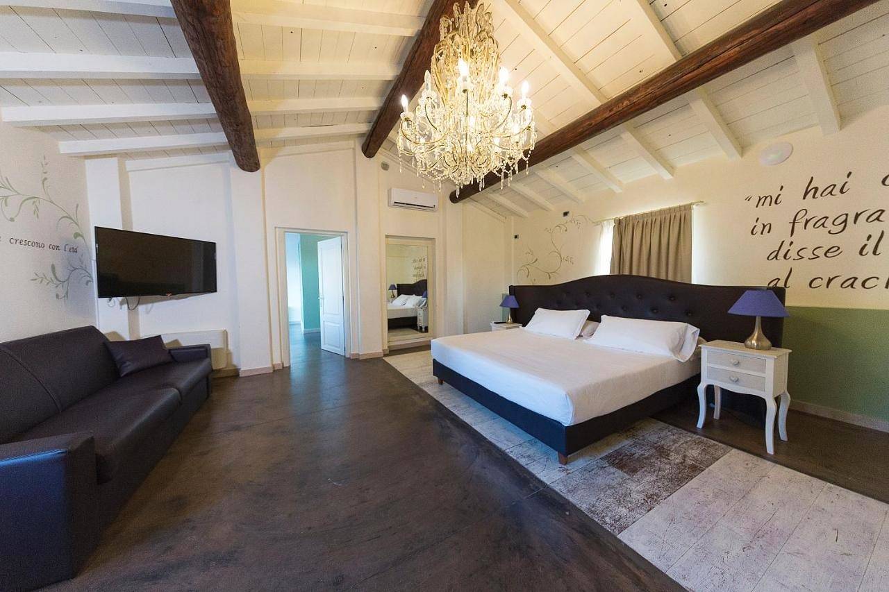 La Boheme Chambres in Lazise, Gardasee-Berge