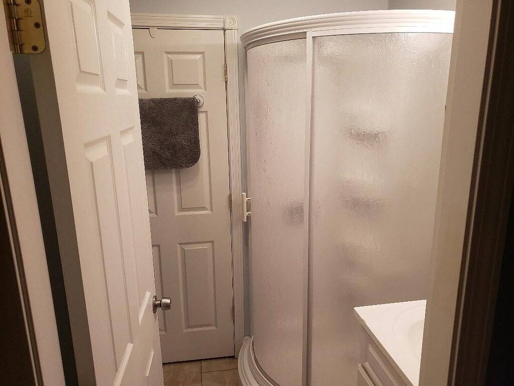 Jay River Front Three Bedroom. 2 miles to Jay Peak in Jay Peak