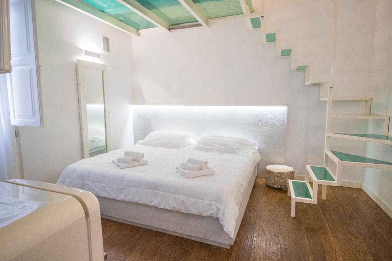 Queen Room with Spa Bath in Lecce, Lecce Province