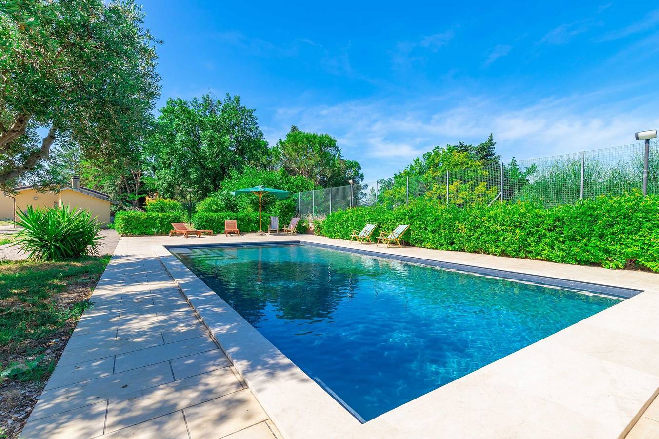 Sunrise Hill Holiday Home in Urbisaglia, Macerata Provinz