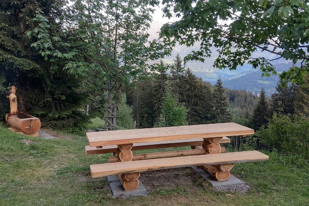 Ganze Wohnung, Maiensäss Camona, Siat, (Siat). in Siat, Alpenarena
