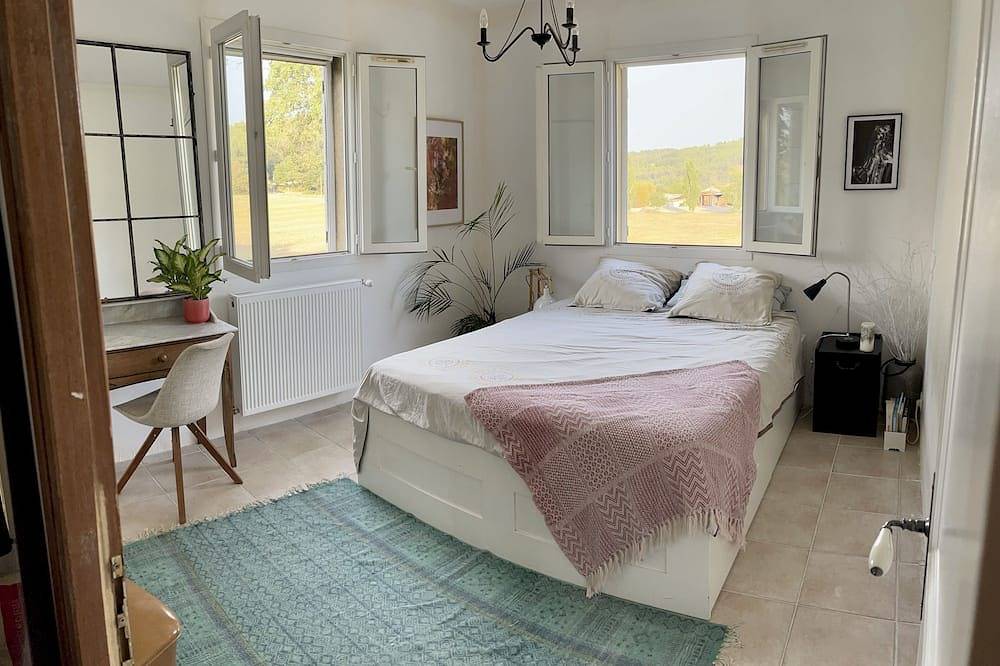 Peaceful family villa with view and pool in Aix-en-Provence in Meyreuil, Mittelmeerküste (Frankreich)