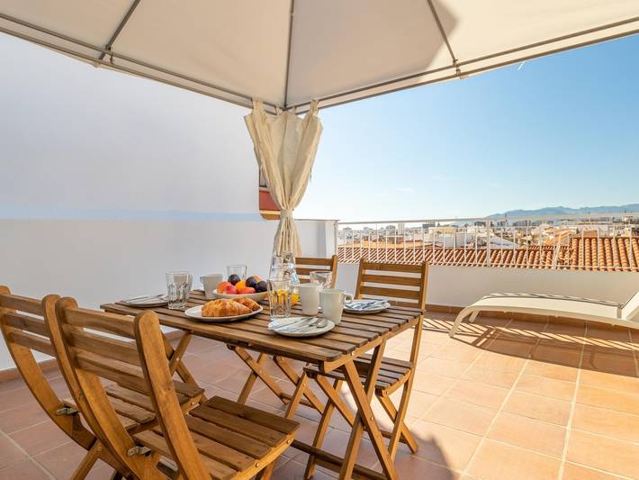Apartamento para 4 personas, con terraza en Málaga
