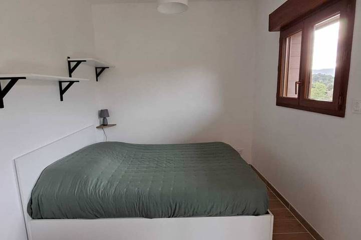 Location de vacances pour 5 personnes, avec jardin et terrasse à Zicavo - 2