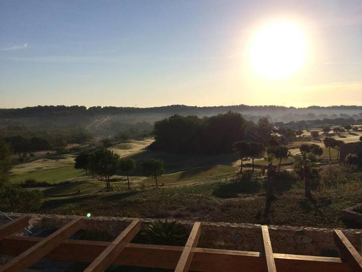 Casa rural para 6 personas, con piscina para niños y jardín además de piscina y vistas en San Miguel de Salinas - 4