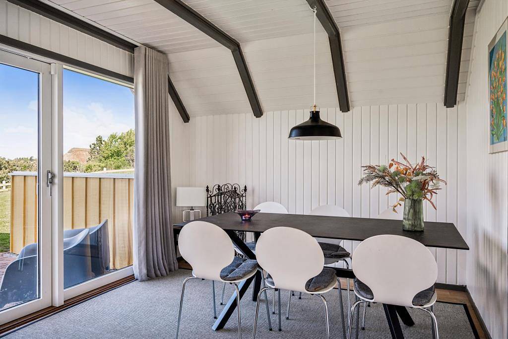 Ferienhaus am Strand von Egsmark mit Panorama­blick über die Ebeltoft Bucht und die Mols Berge – nahe Strand, Natur und den Sehenswürdigkeiten von Ebeltoft. in Egsmark Strand, Süddjursland