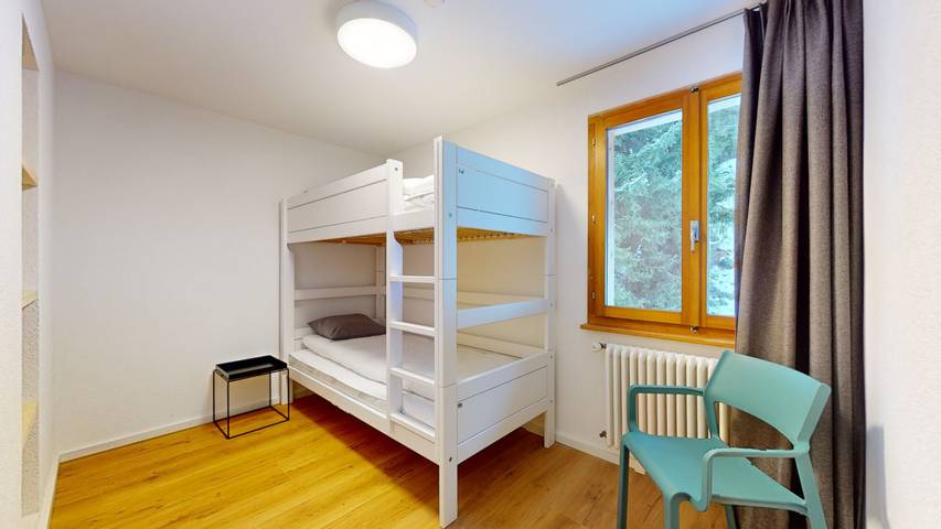 Ferienwohnung für 14 Personen, mit Balkon und Terrasse sowie Garten