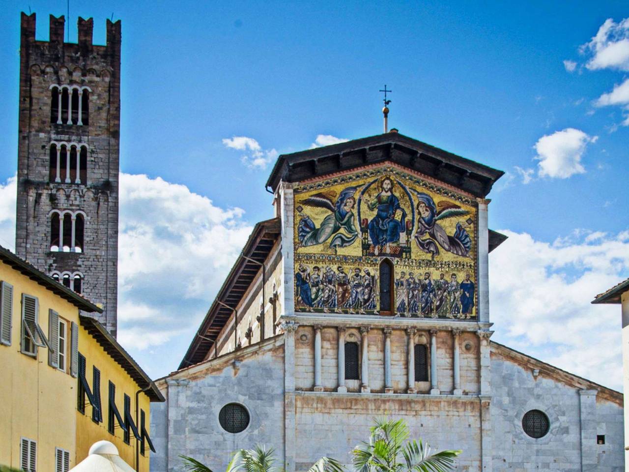 Apartment in Lucca near Piazza Napoleone in Lucca, Lucca Province