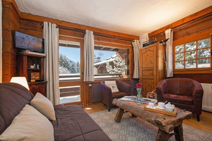 Chalet voor 4 personen, met zwembad en balkon, kindvriendelijk in Chamonix