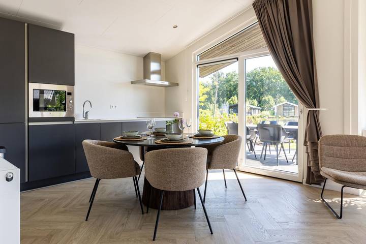 Park Molenvelden — Molenhuys Water View Premium with Bath | 4 persons in Veldhoven, Brabante Settentrionale