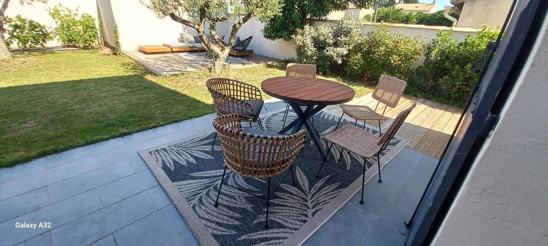 Location de vacances pour 6 personnes, avec piscine et jardin, animaux acceptés à Aigues-Vives - 4