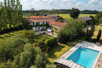 Gîte pour 8 personnes, avec jardin à Saint-Viaud