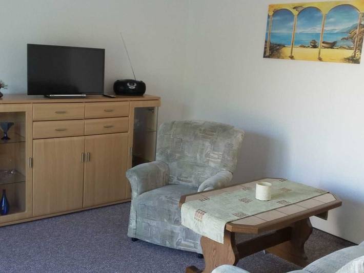 Ganze Ferienwohnung, Rügen-Fewo 24 - Ferienhaus in Thesenvitz, Bergen auf Rügen