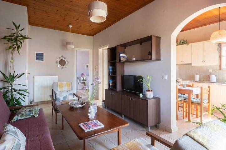 Gîte pour 3 personnes, avec jardin et vue dans Pýlos - 3