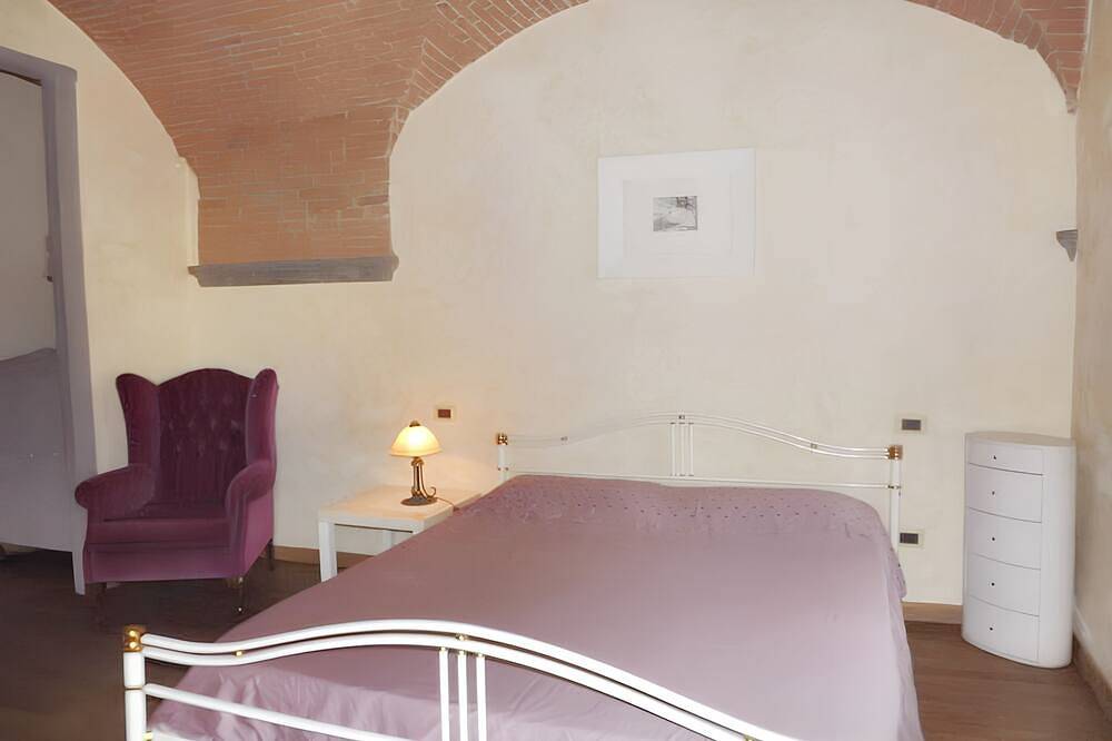 Appartement entier, Homerez - Appart à Empoli avec jardin in Empoli, Province de Florence