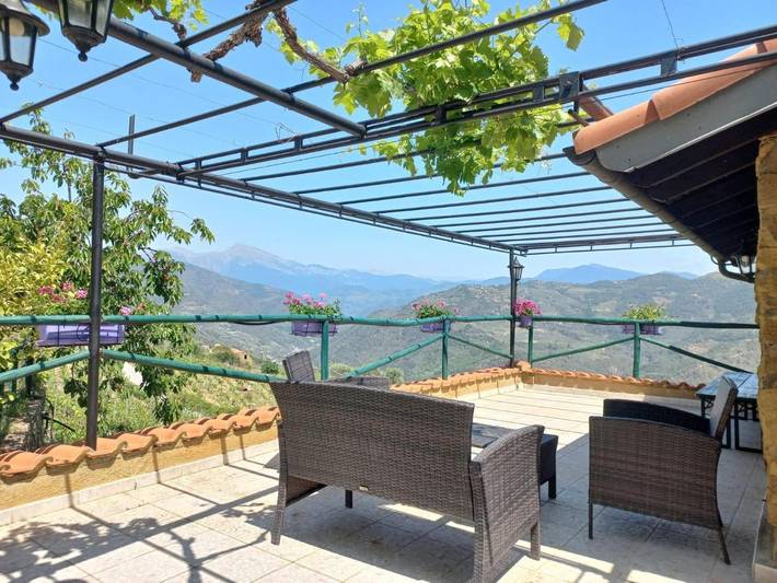 Location de vacances pour 4 personnes, avec vue et jardin, animaux acceptés à Dolceacqua - 2