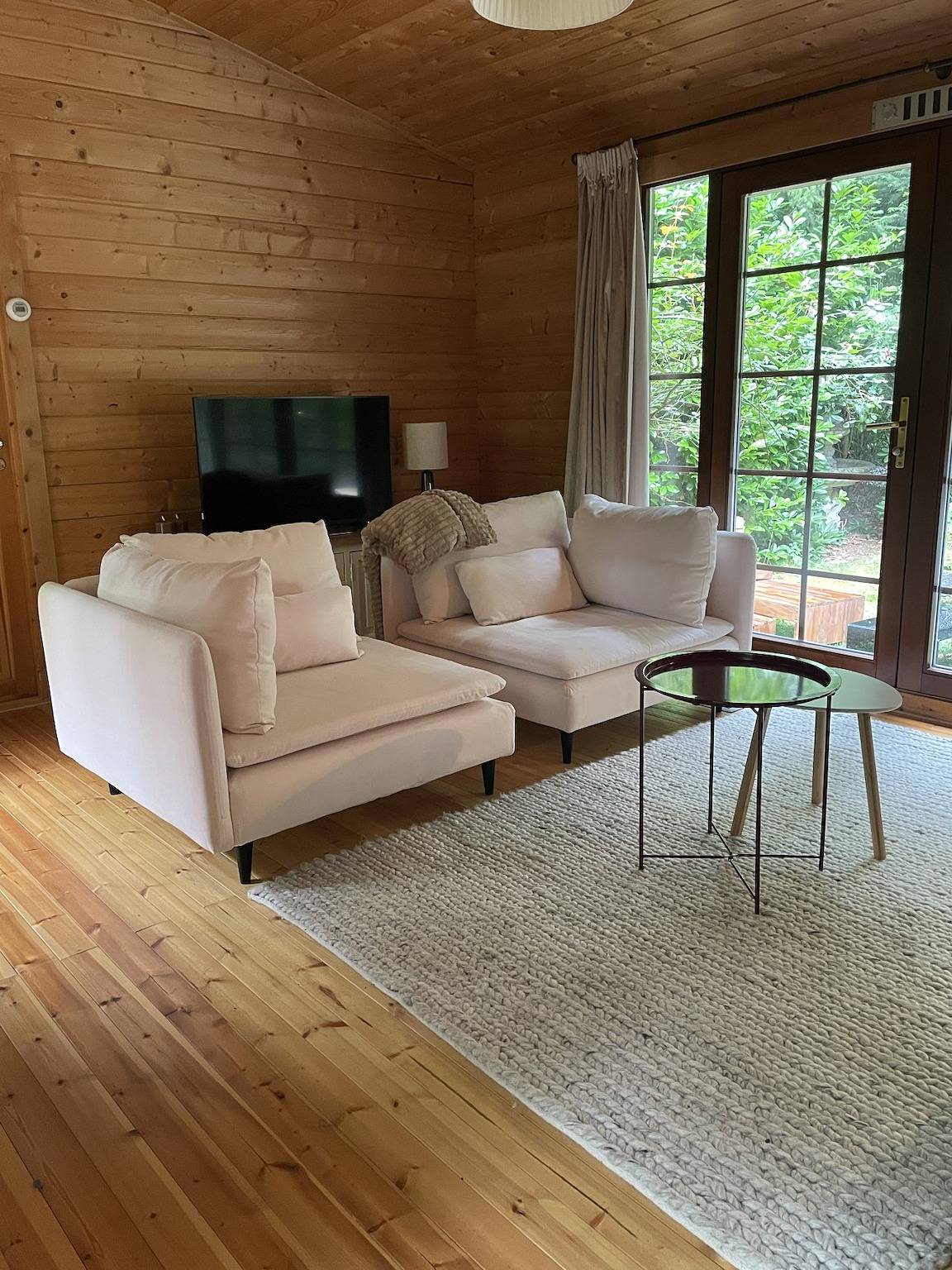 Fantastisch chalet met veel ruimte en fijne tuin in Epe, Veluwe