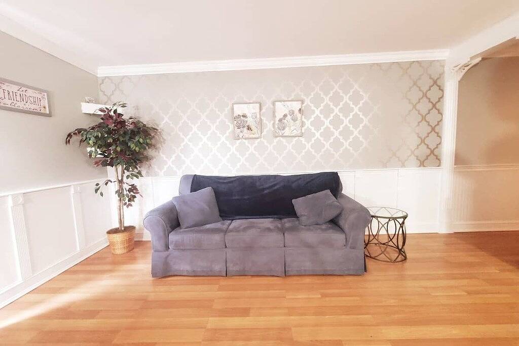 Gilford Laconia Condo / Parking, Pool, Wifi & Bbq in Gilford, Lake Winnipesaukee