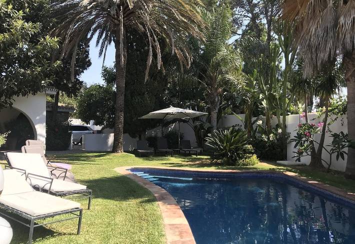 Casa rural para 8 personas, con Balcón además de Jacuzzi y Jardín en Estepona