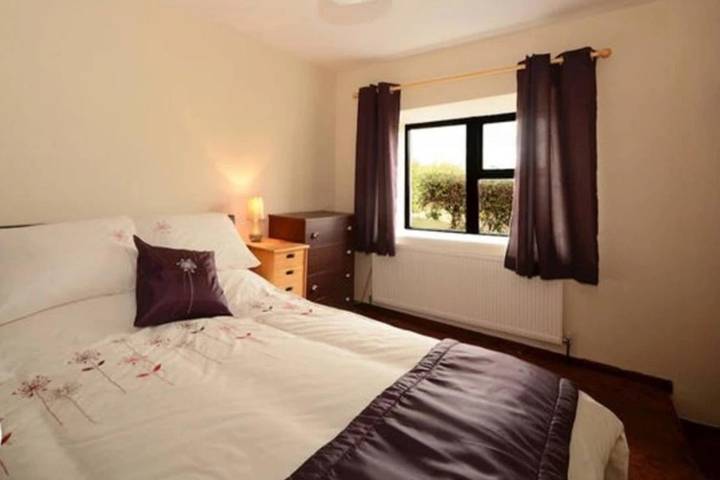 Cottage for 6 people, with terrace and ocean view, with pets in County Donegal
