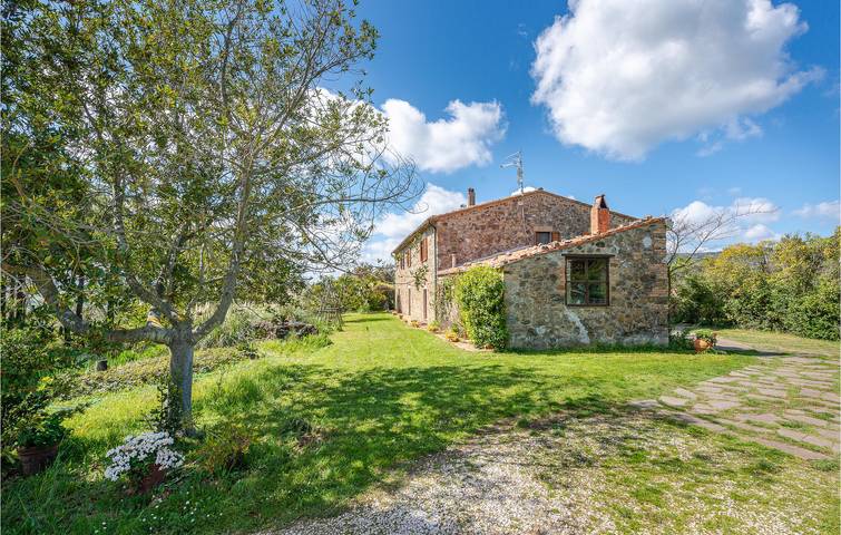 Location de 180m2 : Parking, Feu de camp, Cuisine, WiFi in Massa Marittima, Province de Grosseto