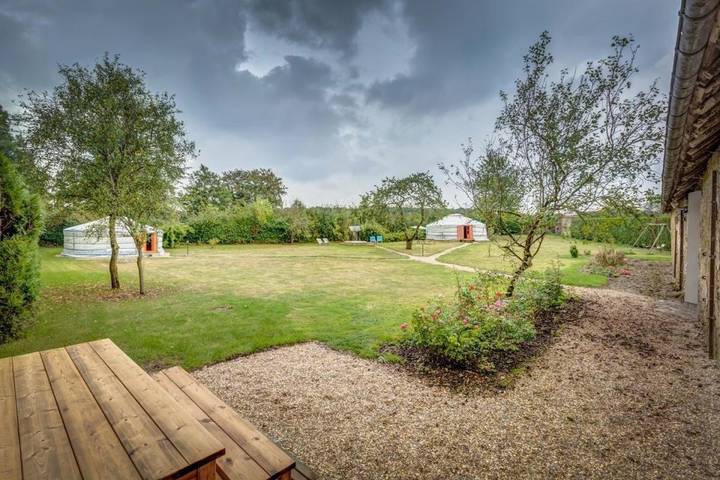 Cottage pour 5 personnes, avec jardin et jacuzzi, animaux acceptés à Trie-Château