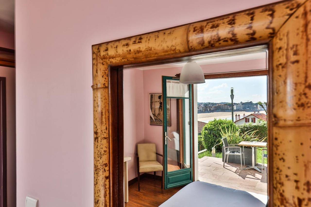 Hotel Agur Deneri in Ciboure, Région de Bayonne