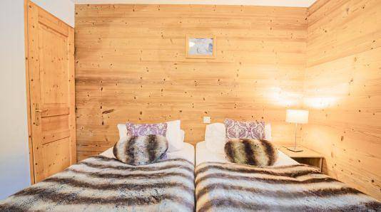 Casa rural para 12 personas, con balcón y sauna - 1
