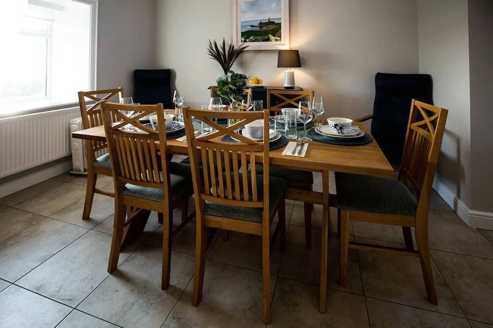 ★Tranquil, Modern & Stylish | Breathtaking Views ★ in Donegal, County Donegal