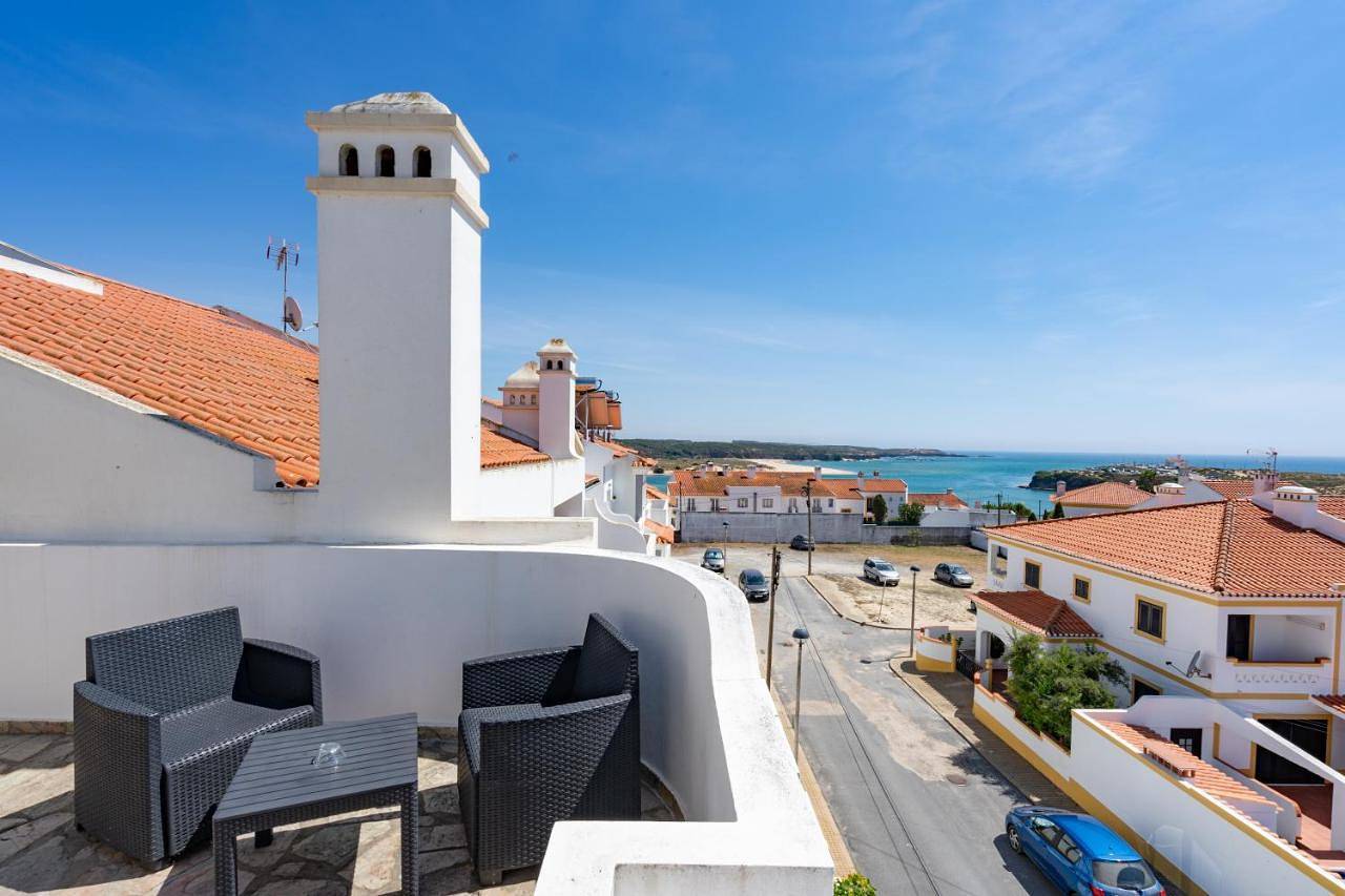 Apartamento inteiro, Apartamentos Atlantico by Umbral in Praia do Farol, Vila Nova de Milfontes