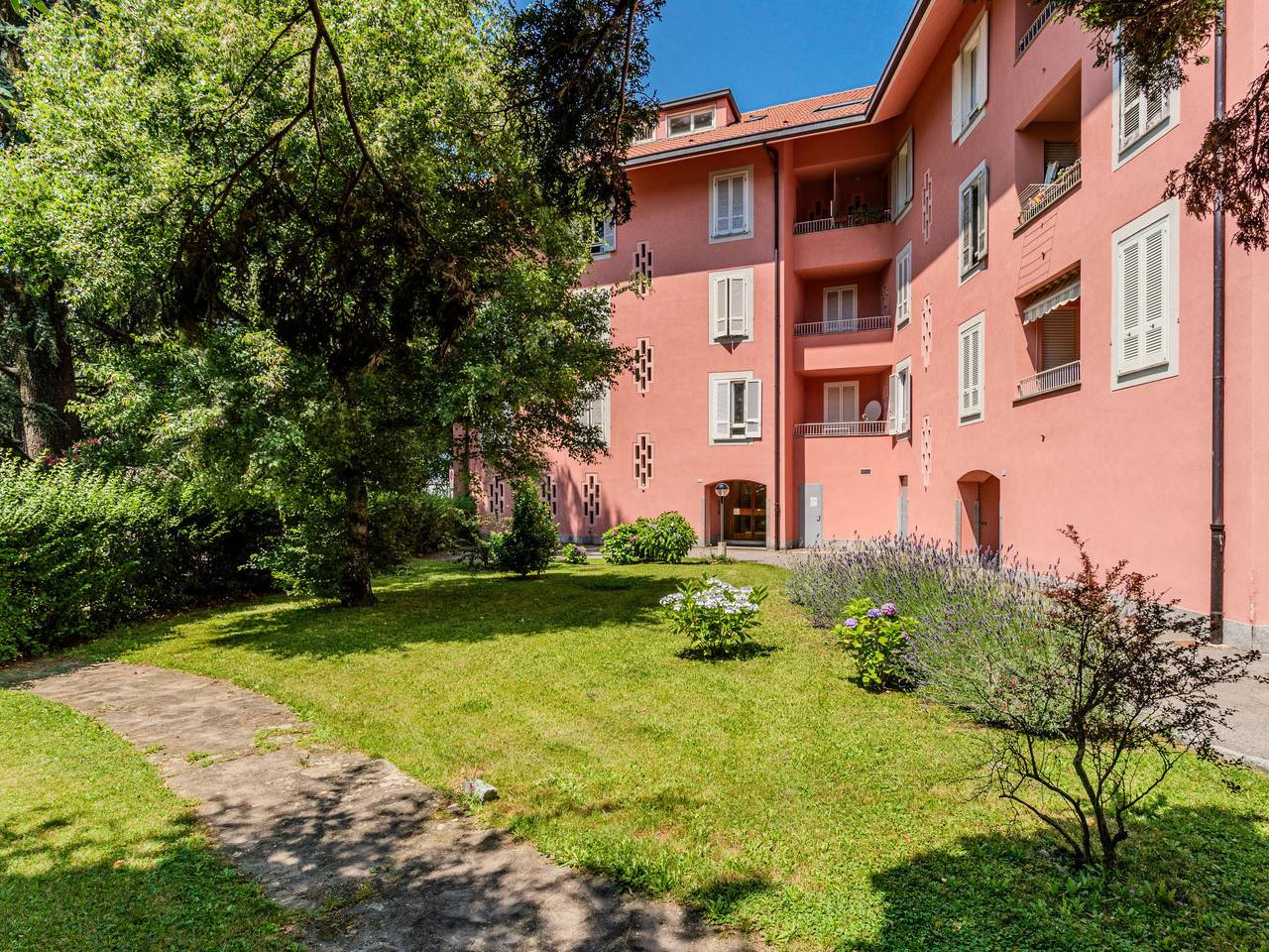 Ganze Wohnung, Condominio dei Giardini in Bellano, Orobie Alpen West