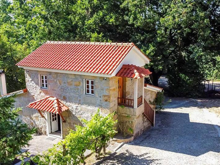 Location de vacances pour 5 personnes, avec terrasse et jardin à Oliveira de Frades - 3