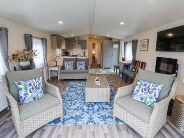 Glamping for 2 People in Suffolk, East of England, Photo 3