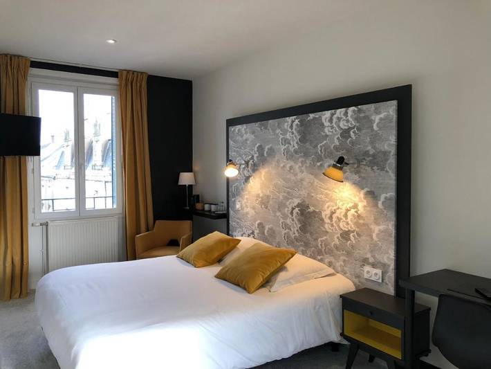 Hotel para 3 personas, con jardín - 1