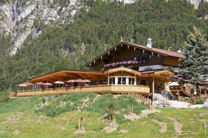 Bauernhof für 6 Personen, mit Terrasse und Garten sowie Sauna und Seeblick