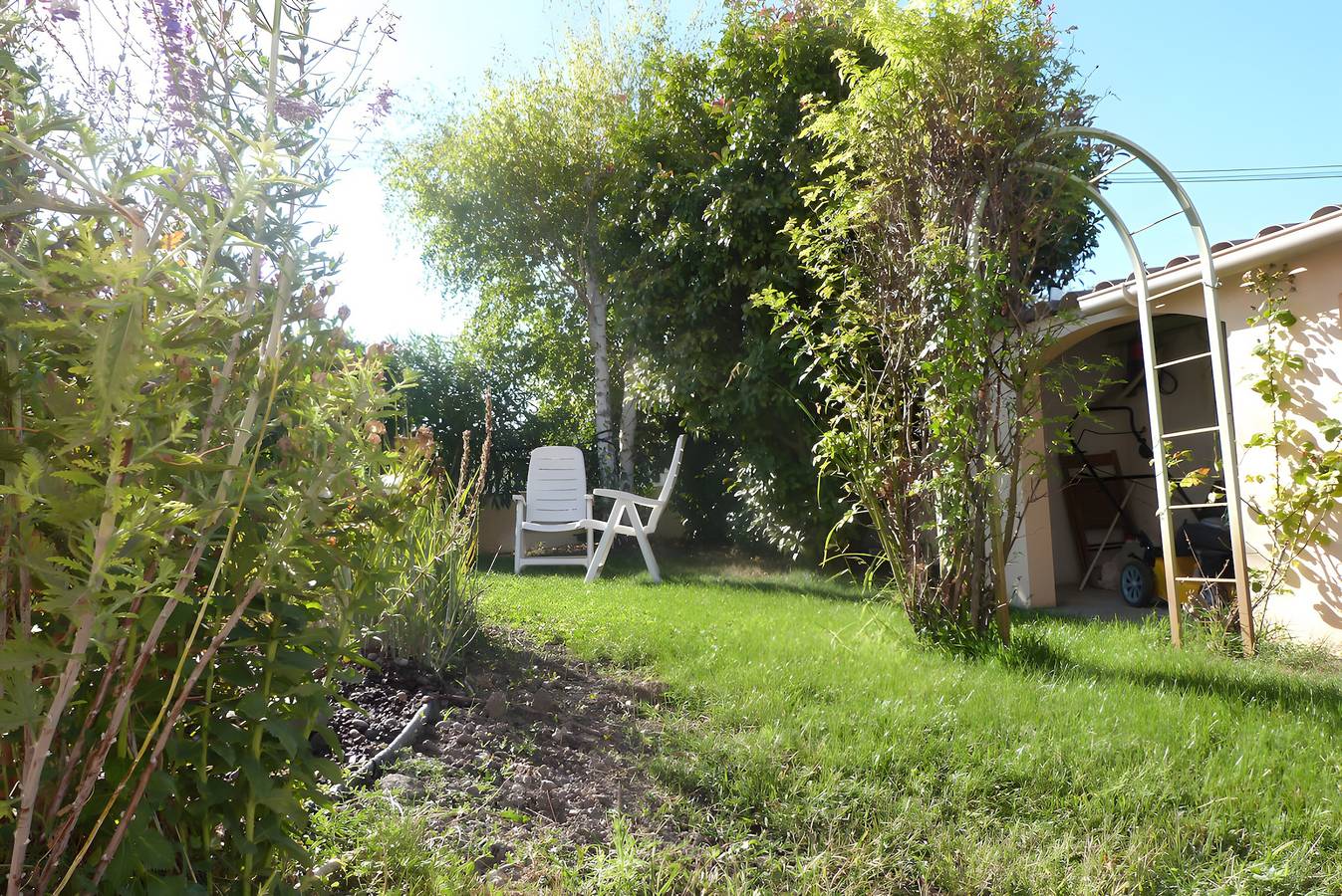 Bed and Breakfast 'Chez Michel y Anne Marie' con terraza privada, Wi-Fi y aire acondicionado in L'Isle-sur-la-Sorgue, Vaucluse