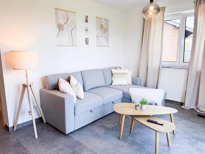 Ferienwohnung für 4 Personen, mit Ausblick und Balkon, kinderfreundlich in Bornheim