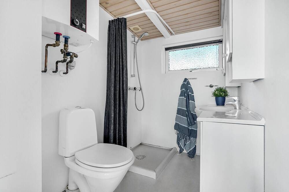 Pet friendly home in Børkop with Wifi in Mørkholt, Børkop