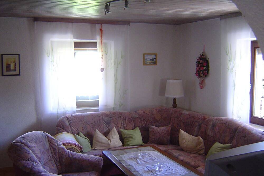 Ganze Wohnung, Ferienwohnung Haus Johanna 2 in Sankt Oswald-Riedlhütte, Ostbayern