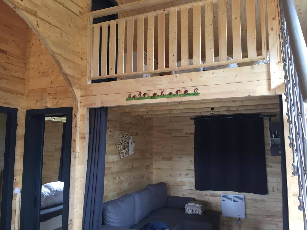 Three-Bedroom Chalet in Saint-Laurent-en-Grandvaux, Parc naturel régional du Haut-Jura