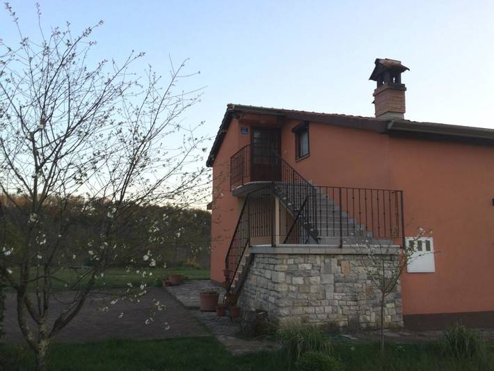 Ferienwohnung für 4 Personen, mit Ausblick und Garten