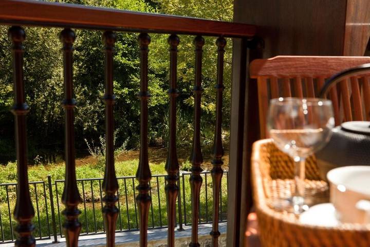 Casa rural para 3 personas, con Terraza y Vistas en Aya