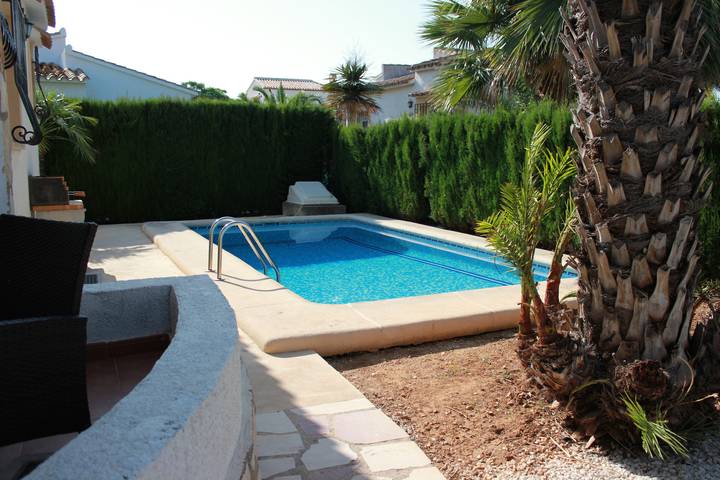 Chalet para 6 personas, con jardín y terraza, Se admiten mascotas en Provincia de Alicante - 2