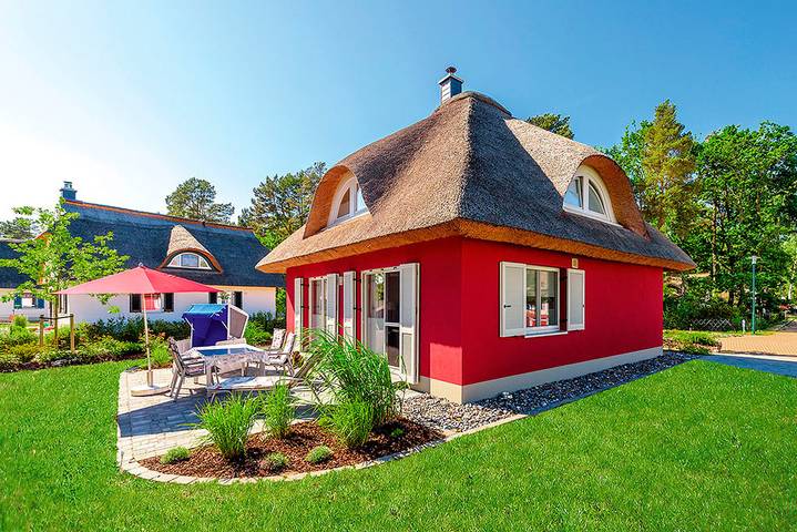 Ferienhaus für 4 Personen, mit Terrasse und Sauna sowie Garten auf Rügen - 2