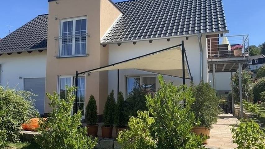 Ferienwohnung für 4 Personen, mit Garten in Bad Liebenstein - 2